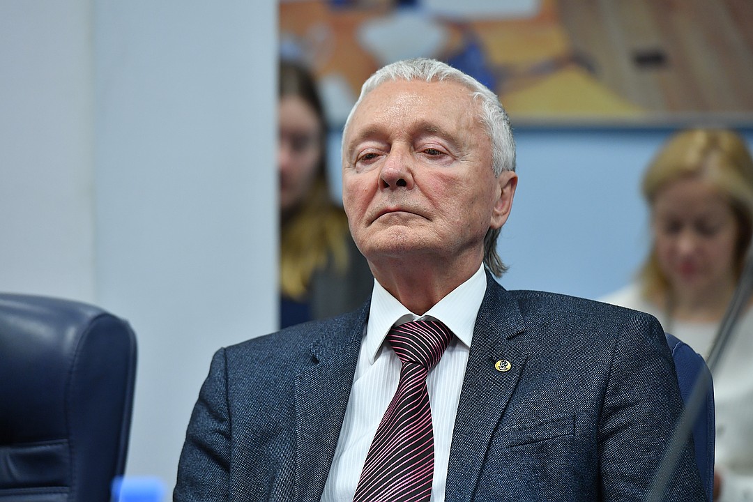Melnikov.jpg